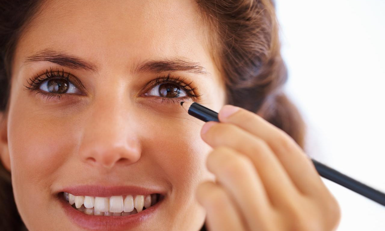Best Eyeliner for Sensitive Eyes