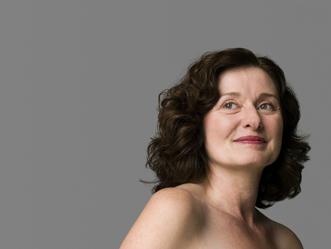 beautiful matured woman model of RAL top rated lipsticks