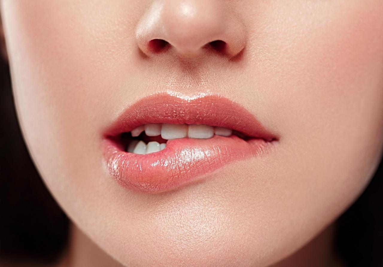 Uncovering Common Cracked Lip Causes and How to Heal Them