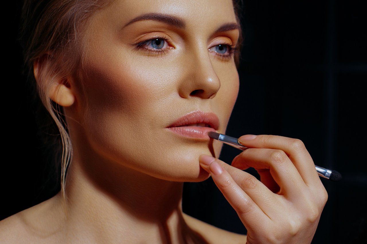 Nude Beige Lip Liner