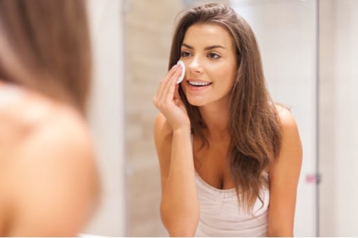 round cotton pads are perfect for removing makeup.