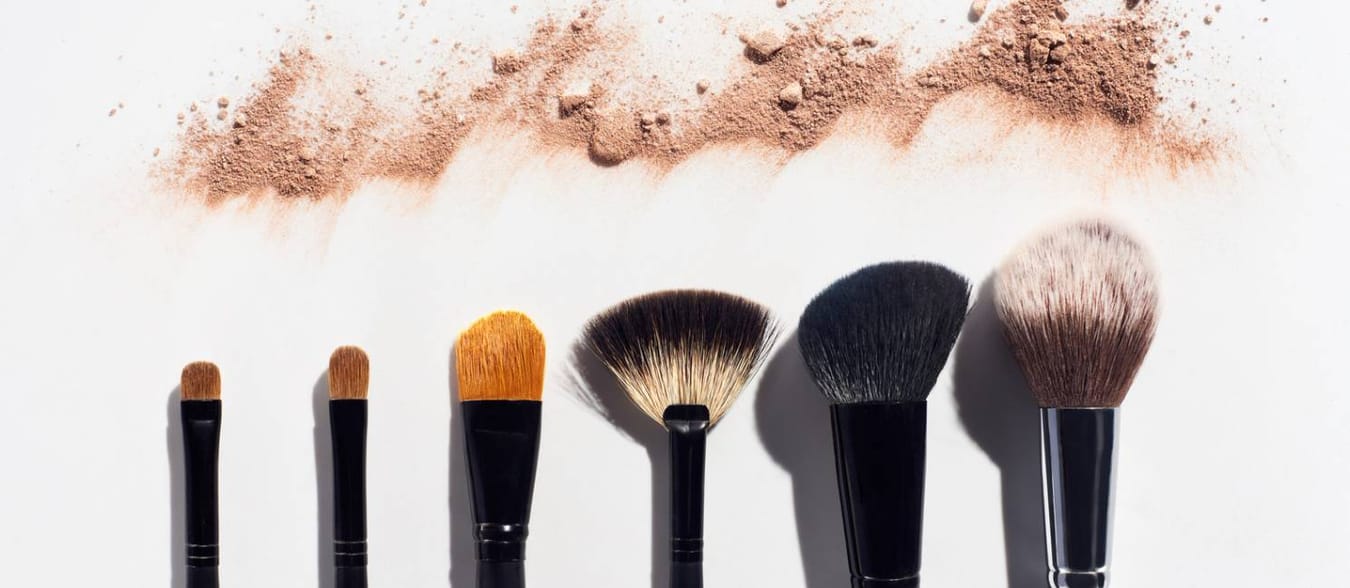 Our 9 Best Makeup Hygiene Tips  