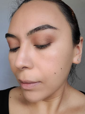shade your brow bone for a warm toned makeup look for spring
